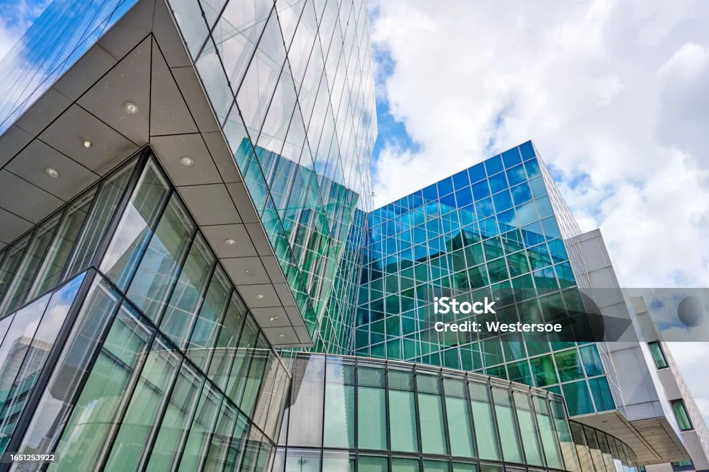 Building Facades in 2025: More than Just a Pretty Face